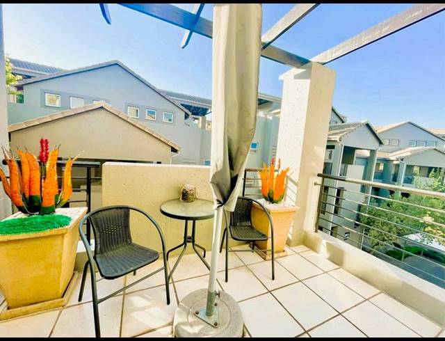 1 BEDROOM APARTMENT FOR SALE IN BRYANSTON
